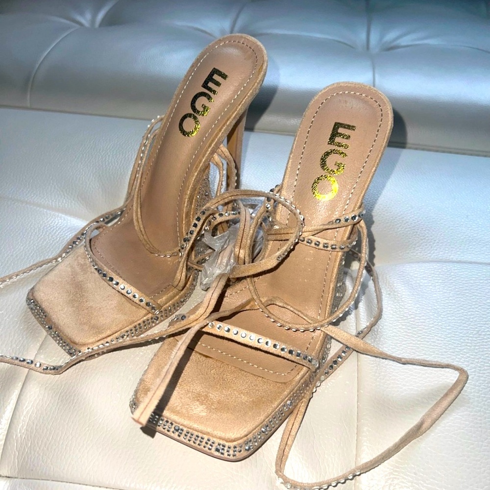 Tan Statement Platforms - image 1